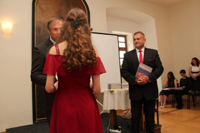 predanivysvedceni9b 42